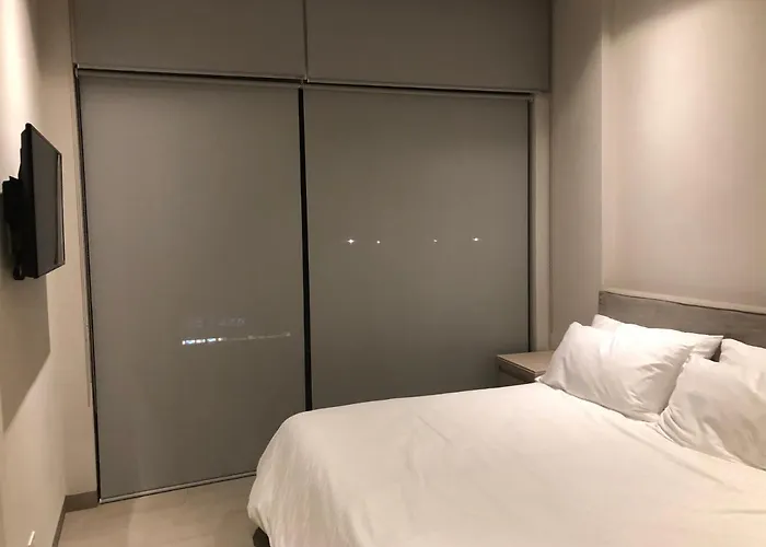 Aparthotel Luxurious In The Marina